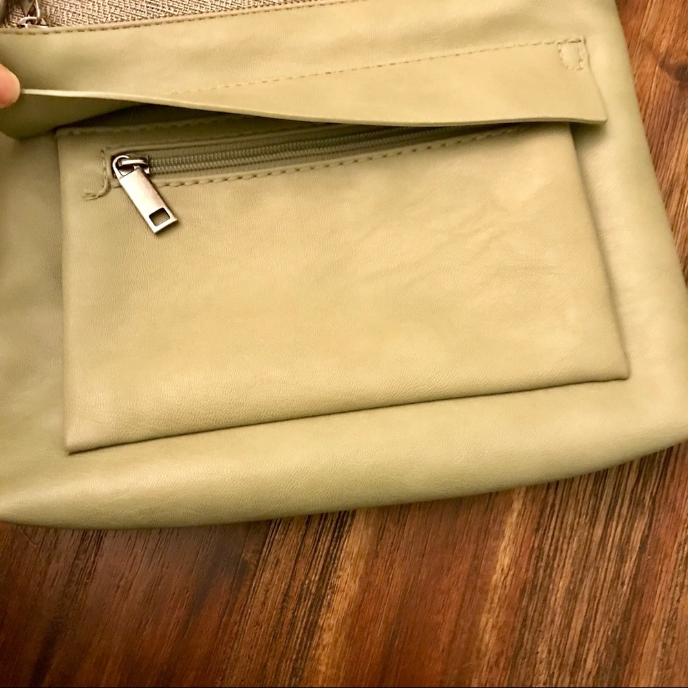 Purse By Universal Thread - image 3